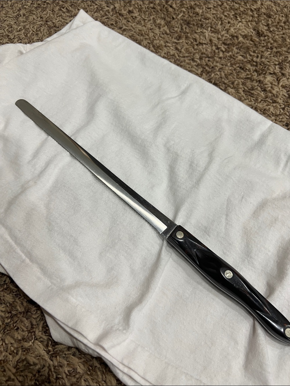 Cutco 1724 slicer bread knife 9 3/4"